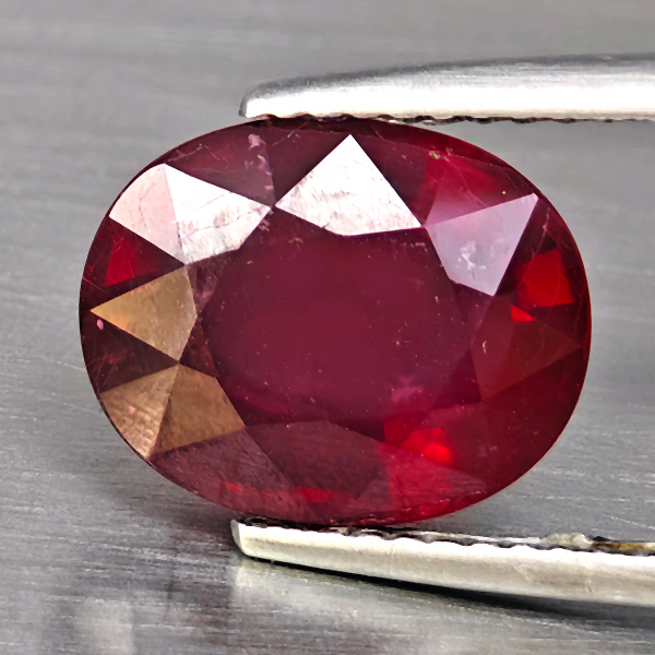 Natural Red Ruby Gemstones 5.94 Ct. Oval Shape 11.2 x 9 Mm. Natural Red Ruby Gemstones 5.94 Ct. Oval Shape 11.2 x 9 Mm.