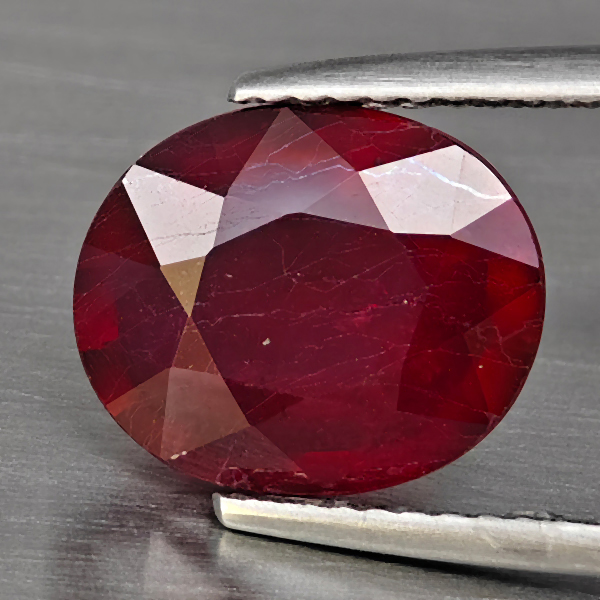 Natural Red Ruby Gemstones 4.70 Ct. Oval Shape 11 x 9.1 Mm. Natural Red Ruby Gemstones 4.70 Ct. Oval Shape 11 x 9.1 Mm.