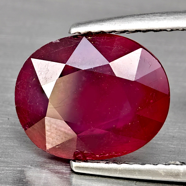 Natural Red Ruby Gemstones 4.98 Ct. Oval Shape 11.2 x 9 Mm. Natural Red Ruby Gemstones 4.98 Ct. Oval Shape 11.2 x 9 Mm.
