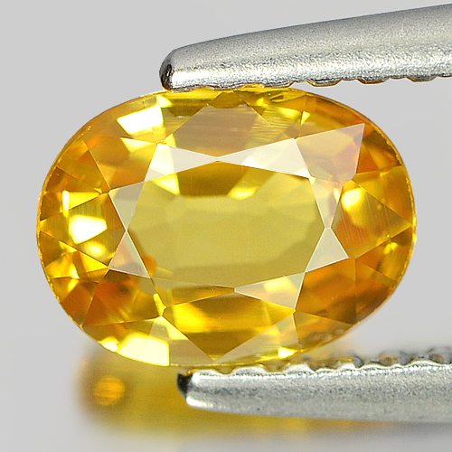 Yellow Sapphire 0.94 Ct. VVS Oval Shape 6.7 x 5 Mm. Natural Gemstone Thailand