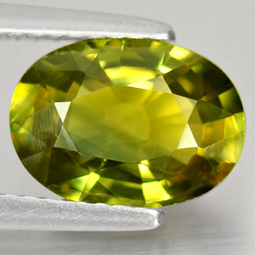 Sapphire Greenish Yellow 2.60 Ct. VS Oval Shape 10.1 x 7.3 Mm. Natural Gemstone