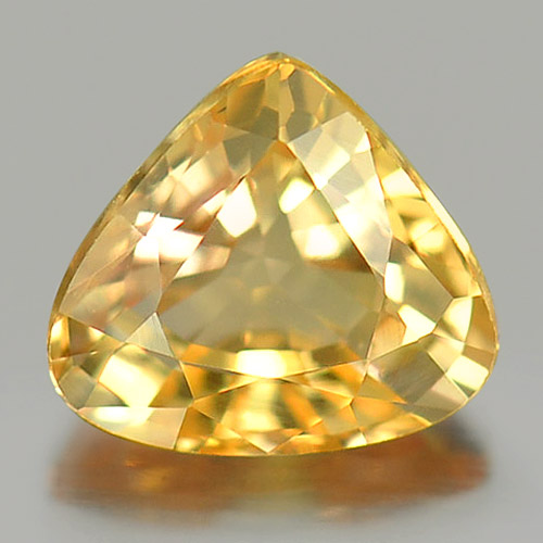 Orangish Yellow Sapphie 1.09 Ct. VVS Pear 5.3 x 6 x 3.6 Mm. Natural Gemstone