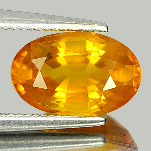 Orange Ceylon Sapphire 2.30 Ct. VVS Oval Shape 9.8 x 6.4 Mm. Natural Gemstone
