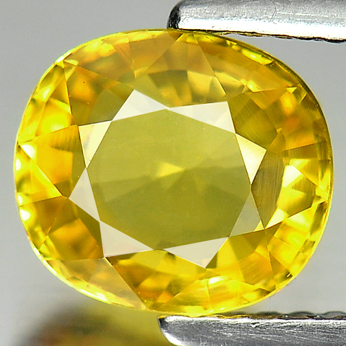 Yellow Sapphire 2.18 Ct. VVS Oval Shape 8.1 x 7.2 Mm. Natural Gemstone Thailand