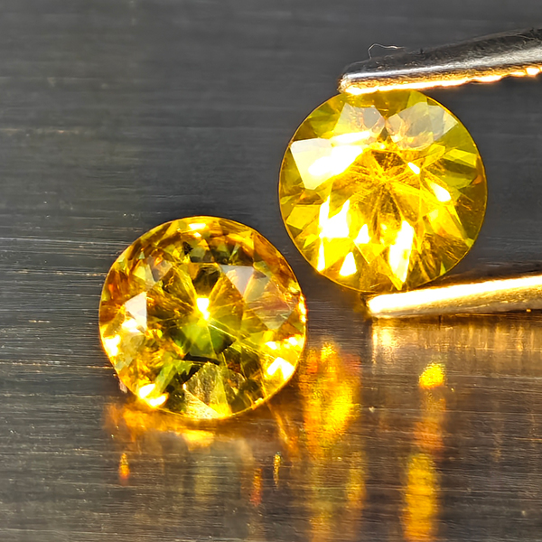 Natural Multi Color Titanium Sphene Gemstones With Rainbow Spark 0.88 Ct. 2 Pcs. Round Diamond Cut