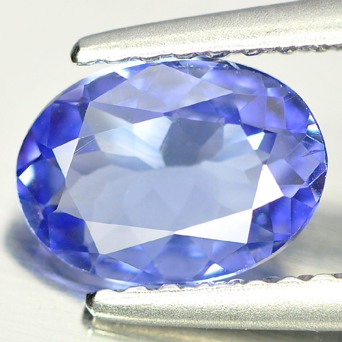 0.90 Ct. Remarkable Natural Violet Blue Tanzanite Gem