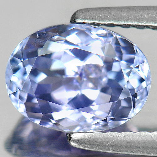 1.74 Ct. Luxurious Natural Violet Blue Tanzanite Gem