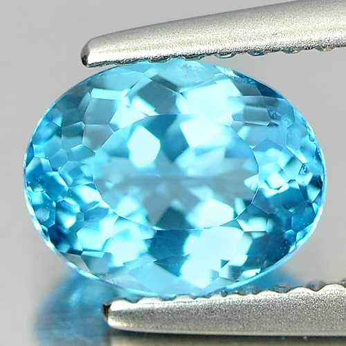 1.53 Ct. Gorgeous Natural Oval Shape Swiss Blue Topaz Gemstone