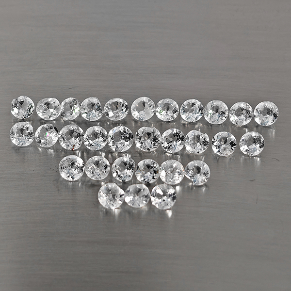 Natural White Topaz Gemstones 8.59 Ct. 30 Pcs. Round Shape 4.1 Mm. Natural White Topaz Gemstones 8.59 Ct. 30 Pcs. Round Shape 4.1 Mm.