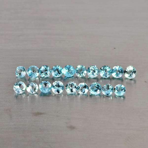 Natural Blue Topaz Gemstones 1.95 Ct. 19 Pcs. Round Shape 2.6 Mm. Natural Blue Topaz Gemstones 1.95 Ct. 19 Pcs. Round Shape 2.6 Mm.