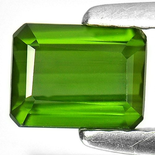 0.75 Ct. Gorgeous Octagon Shape IF Natural Green Tourmaline Gemstone