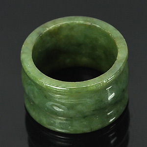 39.48 Ct. Natural Green Ring Jade Size 9.5 Unheated