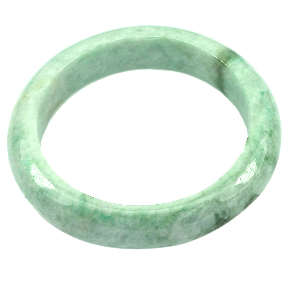 333.14 Ct. Natural Gemstone Green White Jade Bangle Size 73 x 57 x 14 mm.