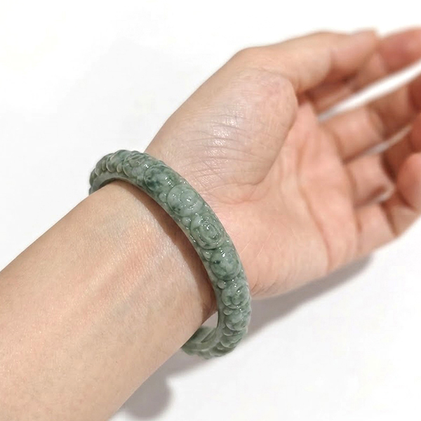 Natural Multi Color Jade Gemstones 251.00 Ct. Bangle Round Carving Shape 70 x 13 Mm.