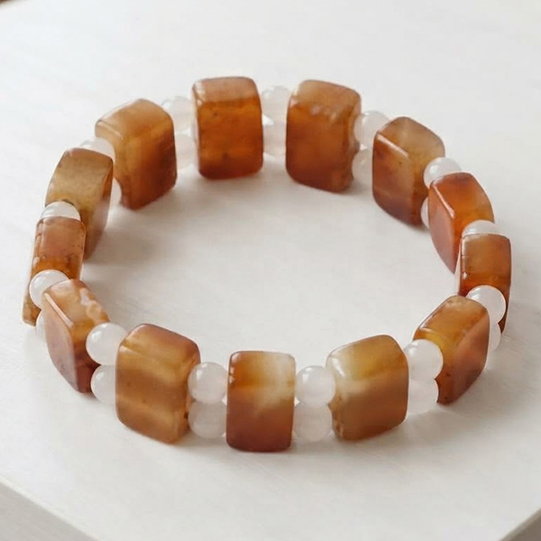 Natural Honey and White Jade Gemstones 251.85 Ct. Beads Flexibility Bracelet and Mixed Shape