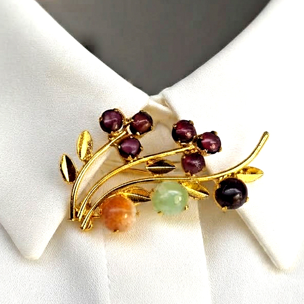 Natural Multi Color Mixed Gemstones 4.33 Grams Jewelry Brooch Yellow Gold Plated 40 x 35 Mm.